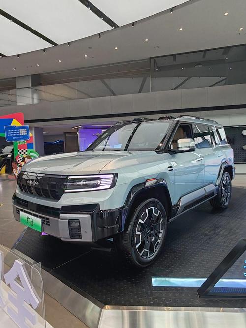 佛山186比亚迪方程豹硬派越野的爆款，英菲尼迪35周年与你共成长